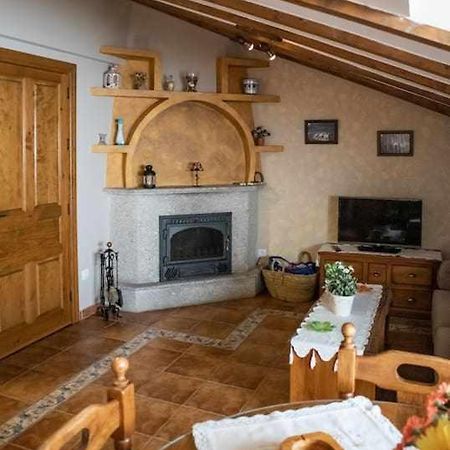 El Nido De Gredos Cuco Apartamento Con Chimenea Наварредонда-де-Гредос Экстерьер фото