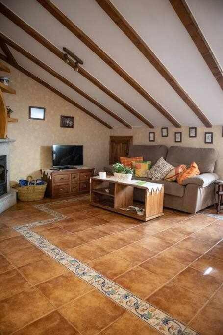 El Nido De Gredos Cuco Apartamento Con Chimenea Наварредонда-де-Гредос Экстерьер фото
